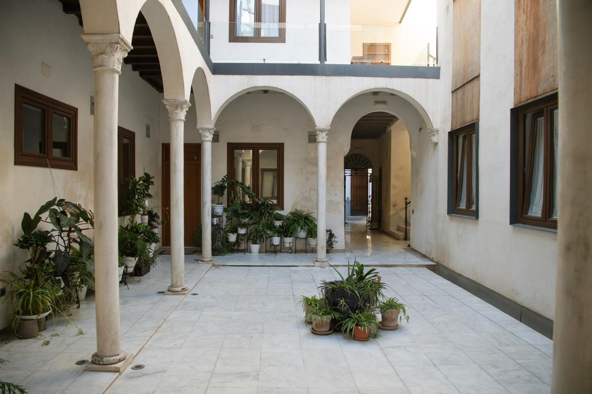 Casa Palacio Bustos Tavera Sewilla Zewnętrze zdjęcie